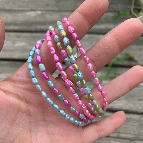 6 strand Rice pearl bracelet - Picture 3 of 4